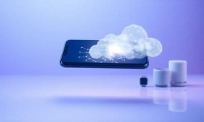 Nuvem de dados conectada a smartphone com tecnologia de nuvem e internet das coisas.