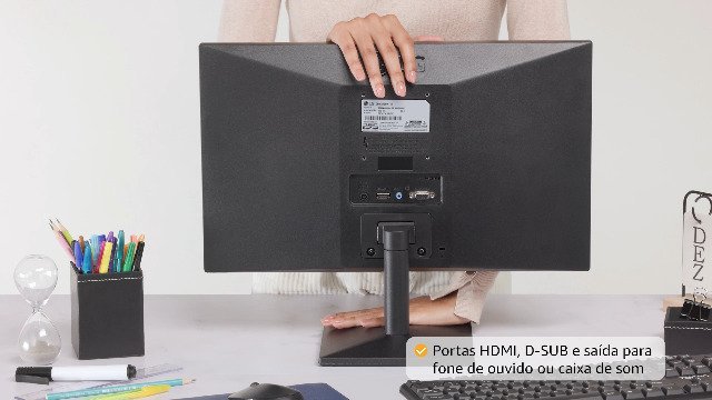 Monitor de computador com conectores HDMI, D-SUB e saída para caixa de som, ideal para setups de tecnologia.