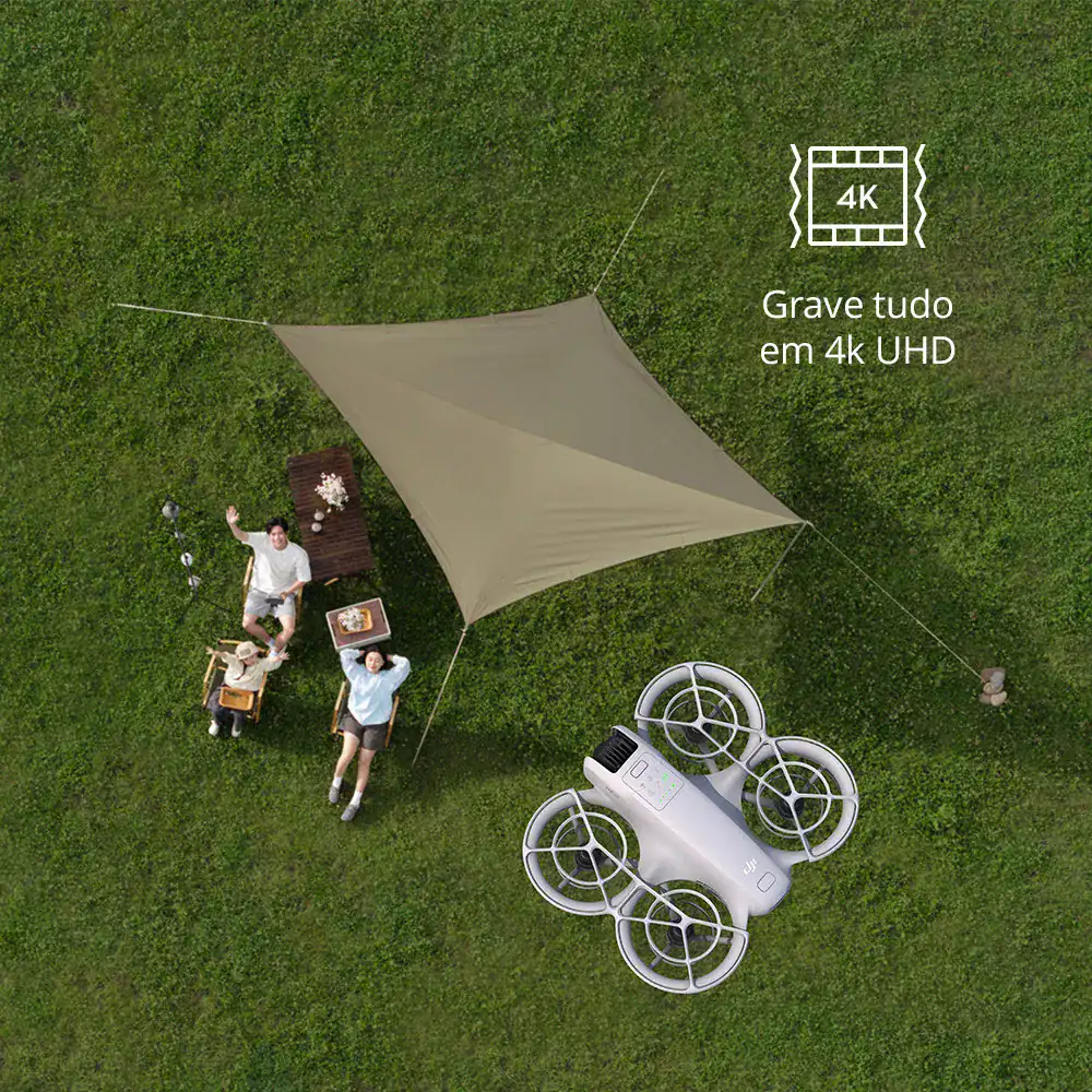 Dron experimental com câmera 4K para gravações em alta resolução em eventos ao ar livre.