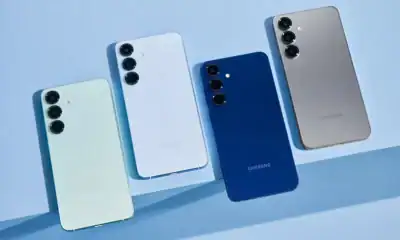 Câmera de smartphones Samsung com múltiplas lentes em diferentes cores.