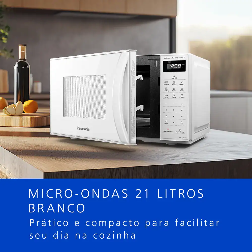 Micro-ondas branco de 21 litros, prático e compacto para facilitar sua rotina na cozinha.