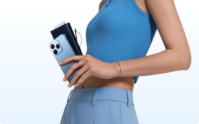 Smartphone da Apple iPhone 13 Pro com câmera tripla e design moderno.