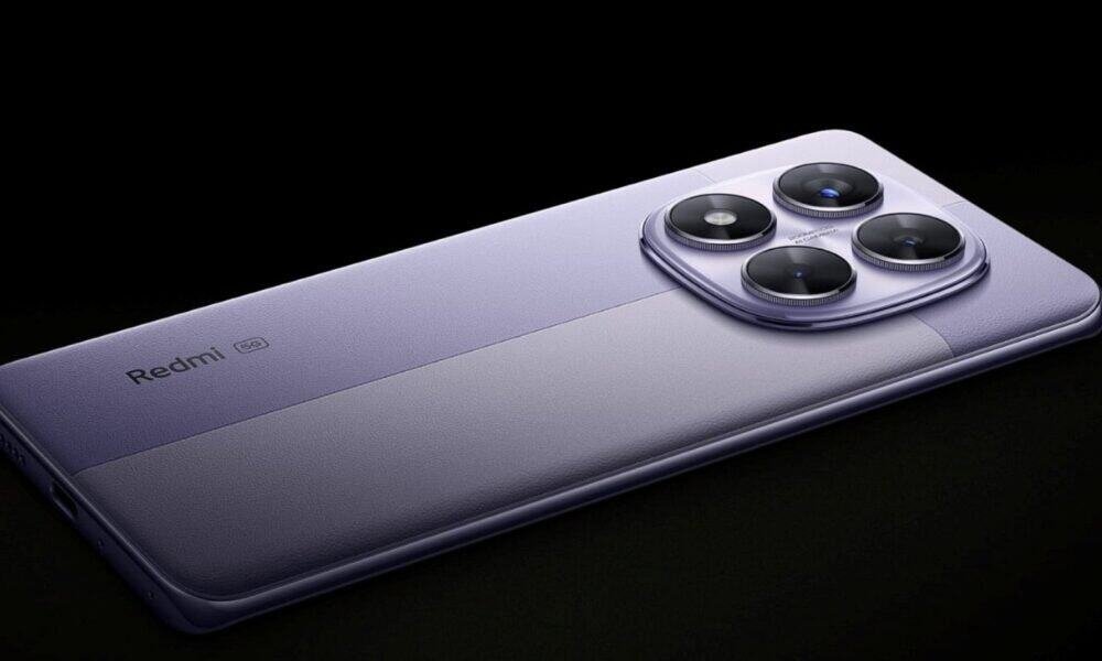 Smartphone Redmi 11 Ultra com câmera tripla de alta resolução e design moderno, ideal para fotos e vídeos.