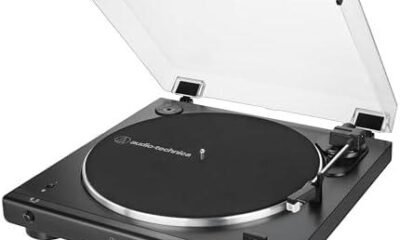 Placa de vinil com capa protetora transparente, ideal para DJs e amantes de música. Equipamento de a.