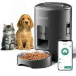 Alimentador inteligente para pets com câmera, Wi-Fi e controle pelo smartphone, ideal para cães e ga.