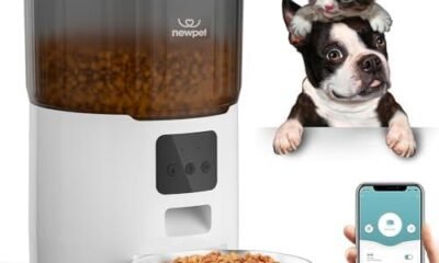 Dispensador de ração automatizado controlado por aplicativo móvel para alimentação de cães e g.